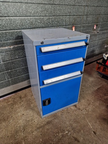 Bott compact tool - cabinet, box