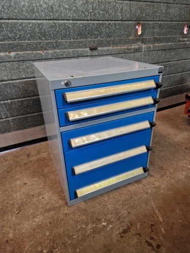 Bott compact tool - bott, box
