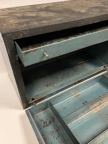 Vintage engineers lockable - vintage,